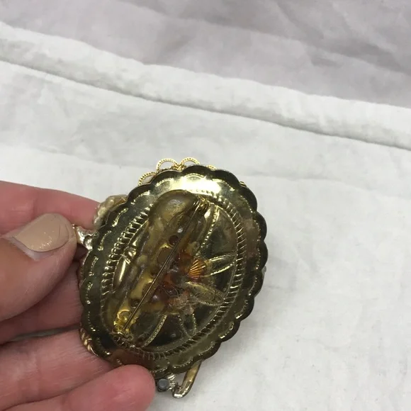 Rare vintage gold tone MOTHER brooch pin with rhinestones cameo crystals wow!